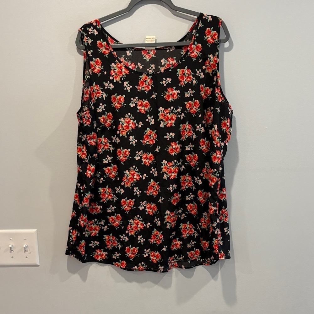 Faded Glory Black and Red Floral Tank Top